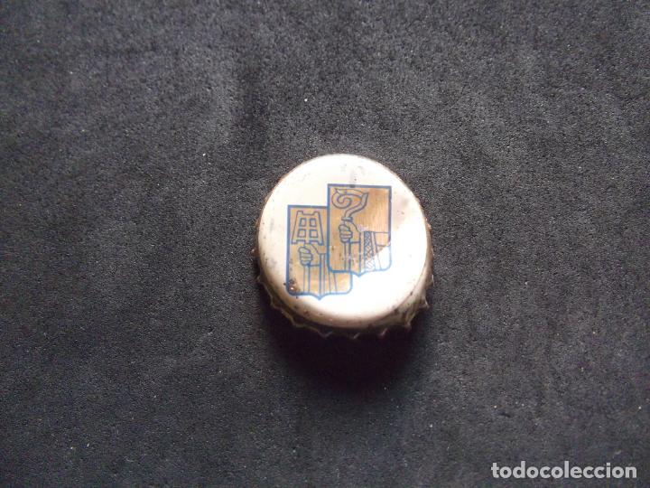 Collectionnisme de bi&egrave;res: CERVEZA-PENN-II-CHAPA-TAPON-CORONA