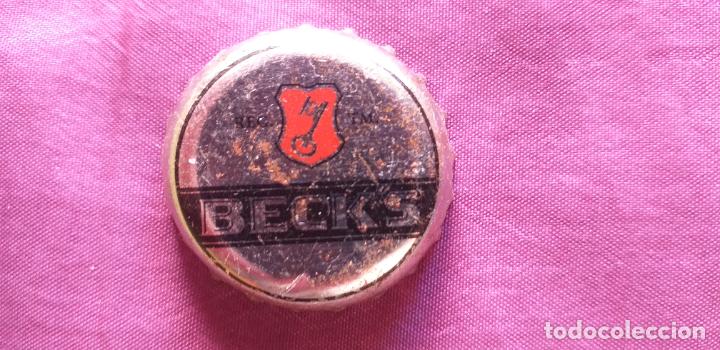 Collectionnisme de bi&egrave;res: CERVEZA-PENN-III-CHAPA-TAPON-CORONA-BECKS