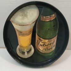 Coleccionismo de cervezas: ANTIGUA BANDEJA REDONDA CERVEZA TUBORG - TUBORG BEER - VER TODAS LAS FOTOS. Lote 236986200
