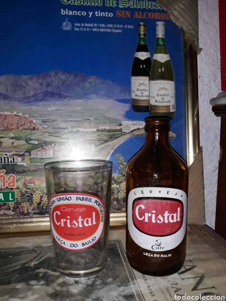 Coleccionismo de cervezas: Botella de cerveza Cristal Portugal y vaso