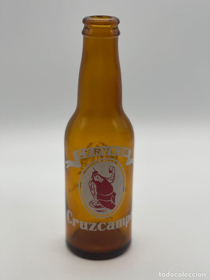 Coleccionismo de cervezas: ANTIGUA BOTELLA DE CERVEZA CRUZ CAMPO