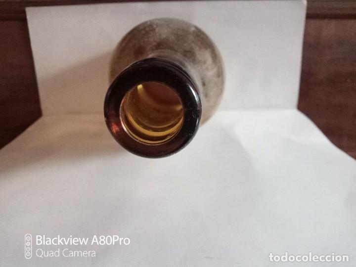 Coleccionismo de cervezas: Botella cerveza Mahou - Foto 3