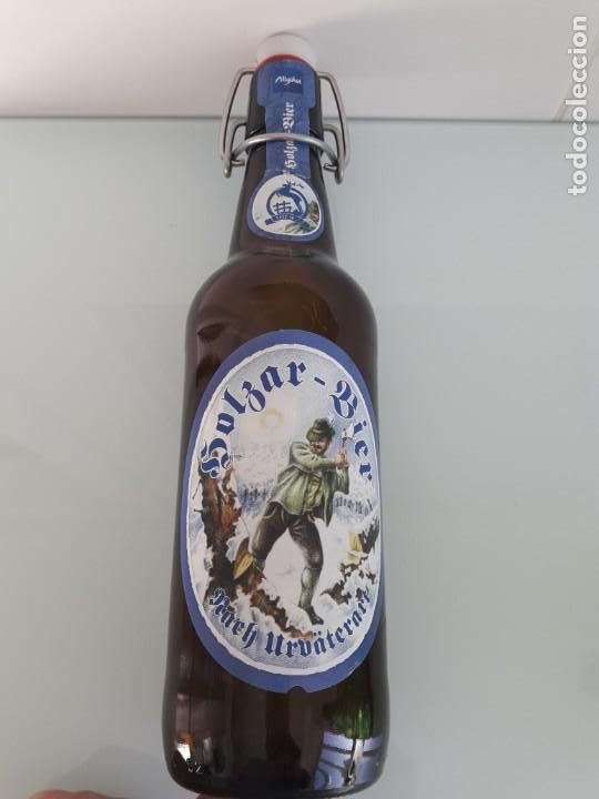 Coleccionismo de cervezas: BOTELLA DE CERVEZA HOLZAR-BIER - HIRSCHBR&Auml;U - SONTHOFEN - 0,5 L. - CRISTAL - 2017 - ALEMANIA