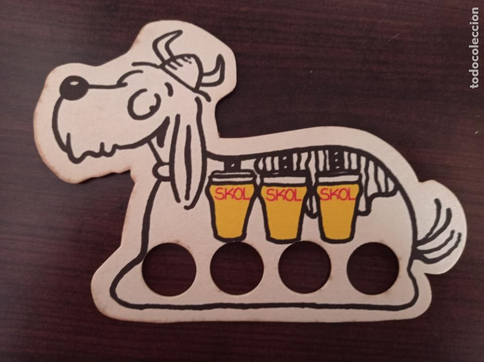Coleccionismo de cervezas: POSAVASOS TROQUELADO CERVEZA SKOL PERRO VIKINGO DOBLE CARA A&Ntilde;OS 80