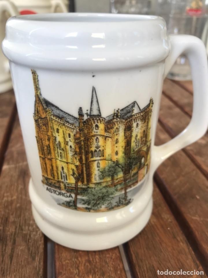 Colecionismo de cervejas: Jarra de Cerveza. Astorga. Cer&aacute;mica