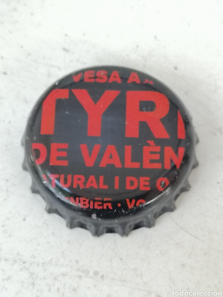 Coleccionismo de cervezas: BOTTLE CAP BEER TAP&Oacute;N CORONA CHAPA CERVEZA ARTESANA TYRIS (1).VALENCIA.--LOTE N. 2602-----CARMANJO