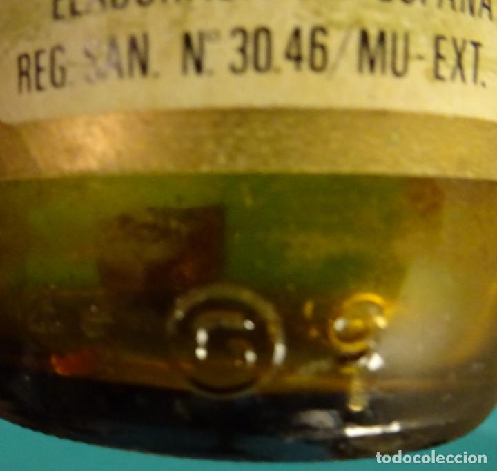 Coleccionismo de cervezas: BOTELLA 20 CL. CERVEZA EL &Aacute;GUILA - Foto 3