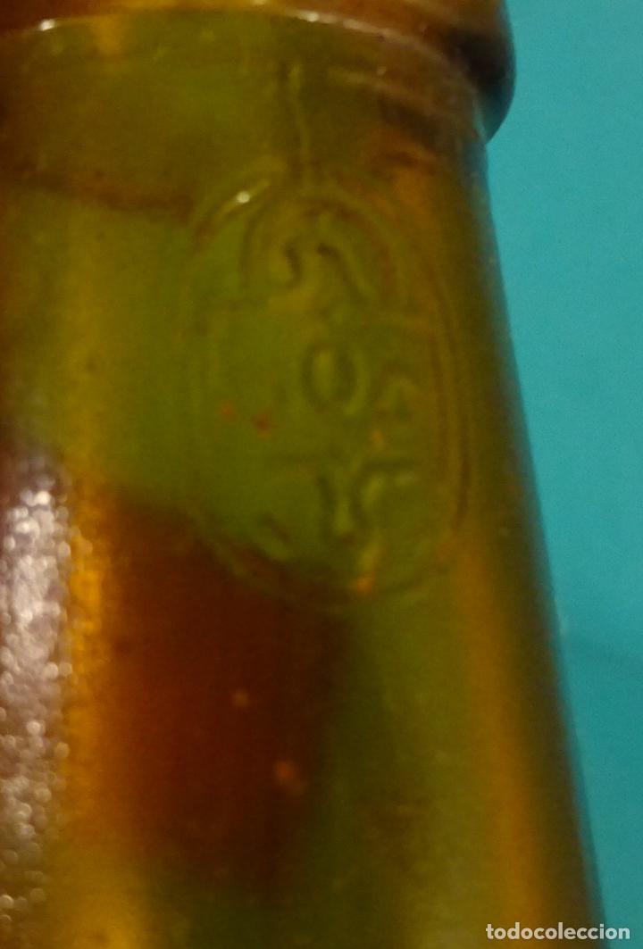 Coleccionismo de cervezas: BOTELLA 20 CL. CERVEZA EL &Aacute;GUILA - Foto 5