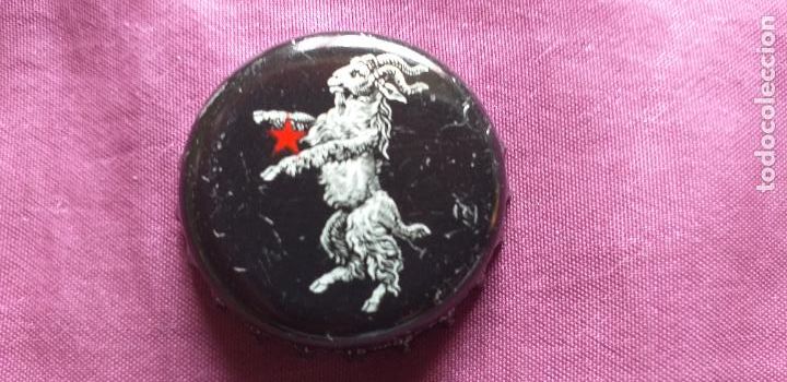 Collectionnisme de bi&egrave;res: CERVEZA-V9-III-CHAPA-TAPON-CORONA-DAMM..