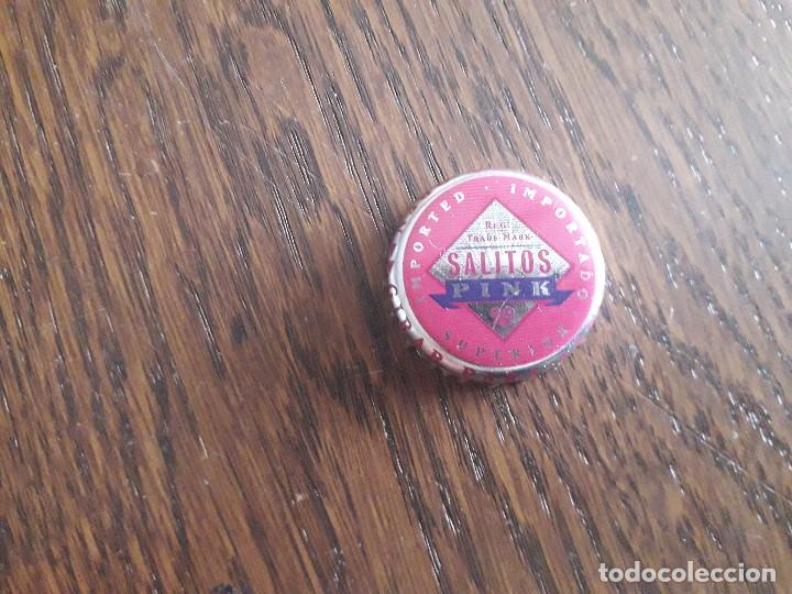 Coleccionismo de cervezas: chapa tap&oacute;n corona, cerveza Salitos pink.