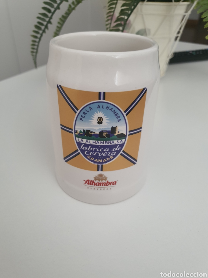 Coleccionismo de cervezas: Jarra de cerveza alhambra