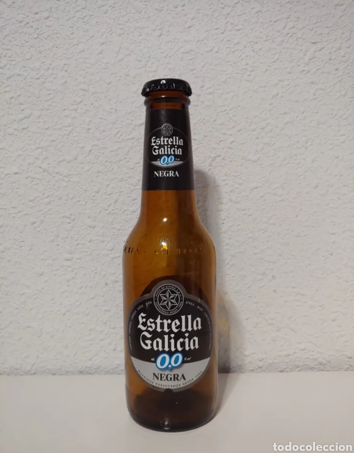 Coleccionismo de cervezas: Botella Estrella Galicia Negra 0,0
