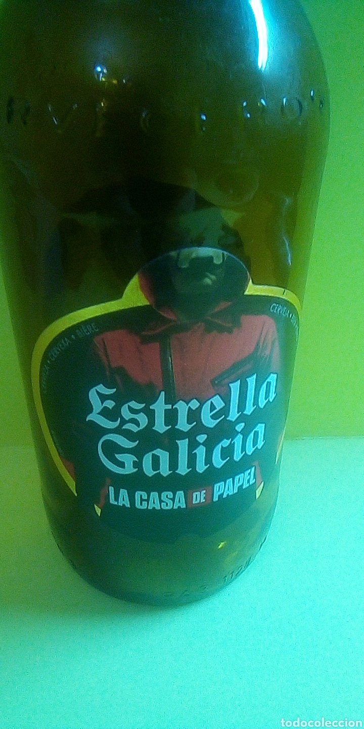 Coleccionismo de cervezas: &Uacute;NICA EN TC ESTRELLA GALICIA CERVEZA NETFLIX LA CASA DE PAPEL CASCO VACIO