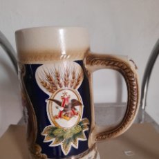 Coleccionismo de cervezas: JARRA DE CERVEZA DE PORCELANA BUDWEISER, DE ALEMANIA, 17CM DE ALTO. Lote 325248988