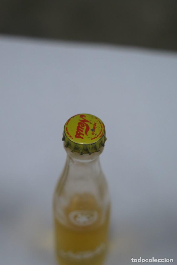 Coleccionismo de cervezas: BOTELLIN. NEUSS - Foto 2