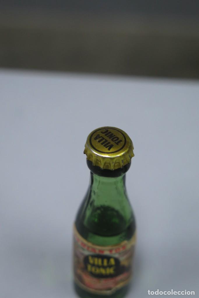 Coleccionismo de cervezas: BOTELLIN. VILLA TONIC - Foto 2