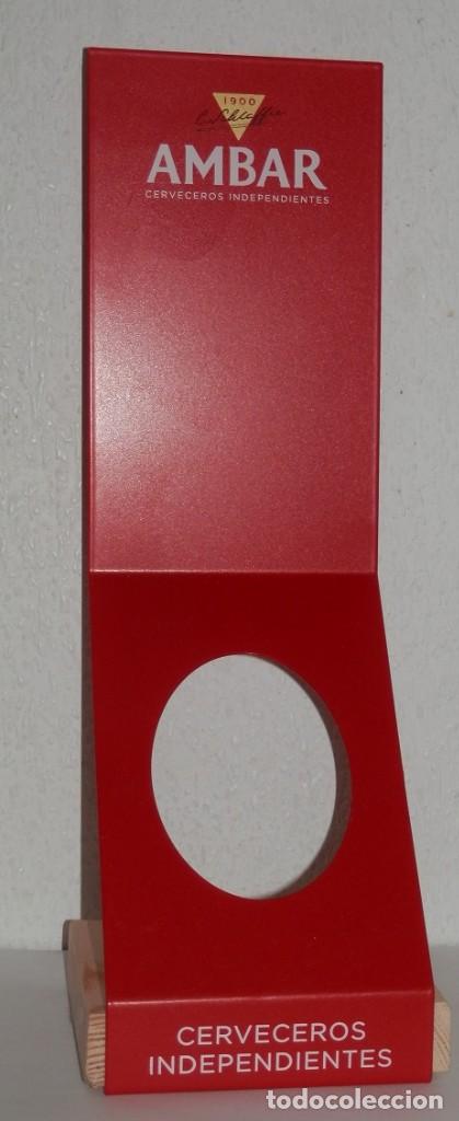 Coleccionismo de cervezas: EXPOSITOR PARA BOTELLA DE LA CERVEZA AMBAR