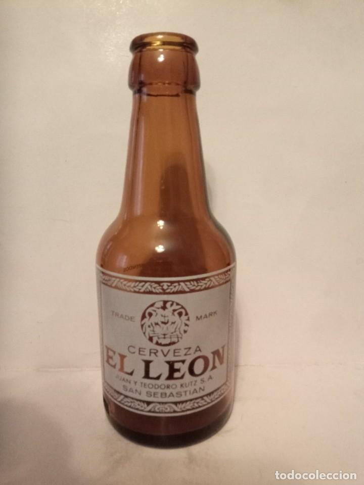 Coleccionismo de cervezas: Botella cerveza El le&oacute;n 1/5 - Foto 1