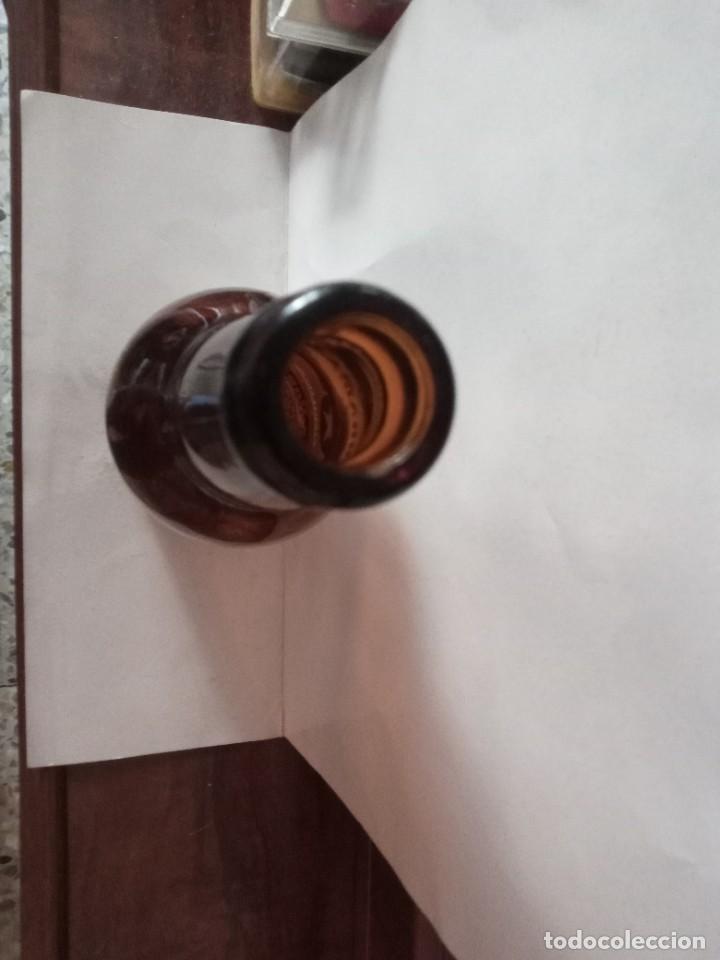 Coleccionismo de cervezas: Botella cerveza Estrella Dorada 1/3 - Foto 3