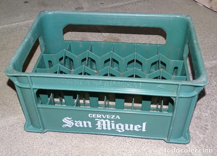 Coleccionismo de cervezas: Caja de pl&aacute;stico de Cerveza San Miguel.