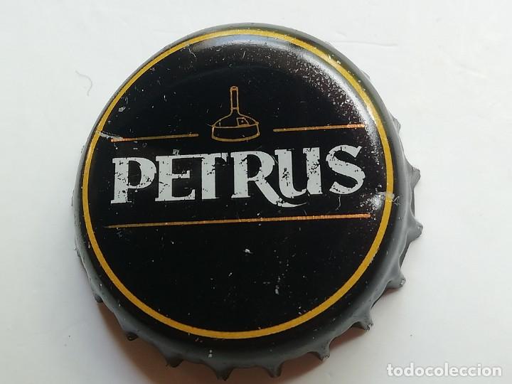Colecionismo de cervejas: Chapa tap&oacute;n corona de la cerveza belga PETRUS