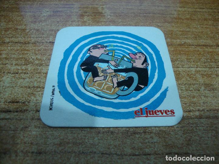 Coleccionismo de cervezas: POSAVASOS CERVEZA SAN MIGUEL Y EL JUEVES DONDE VAN TRIUNFAN