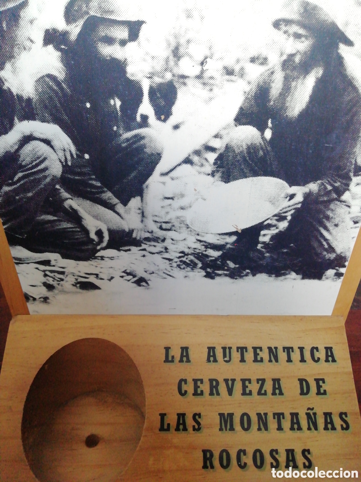 Coleccionismo de cervezas: Soporte cerveza madera - Foto 1