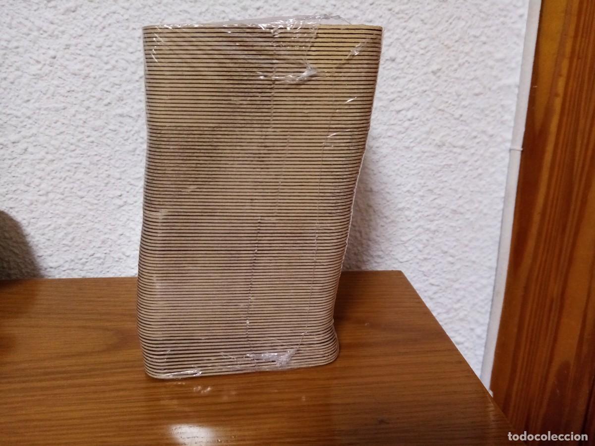 Coleccionismo de cervezas: Posavasos Mahou desde 1890, 100 posavasos nuevos PRECINTADOS!!