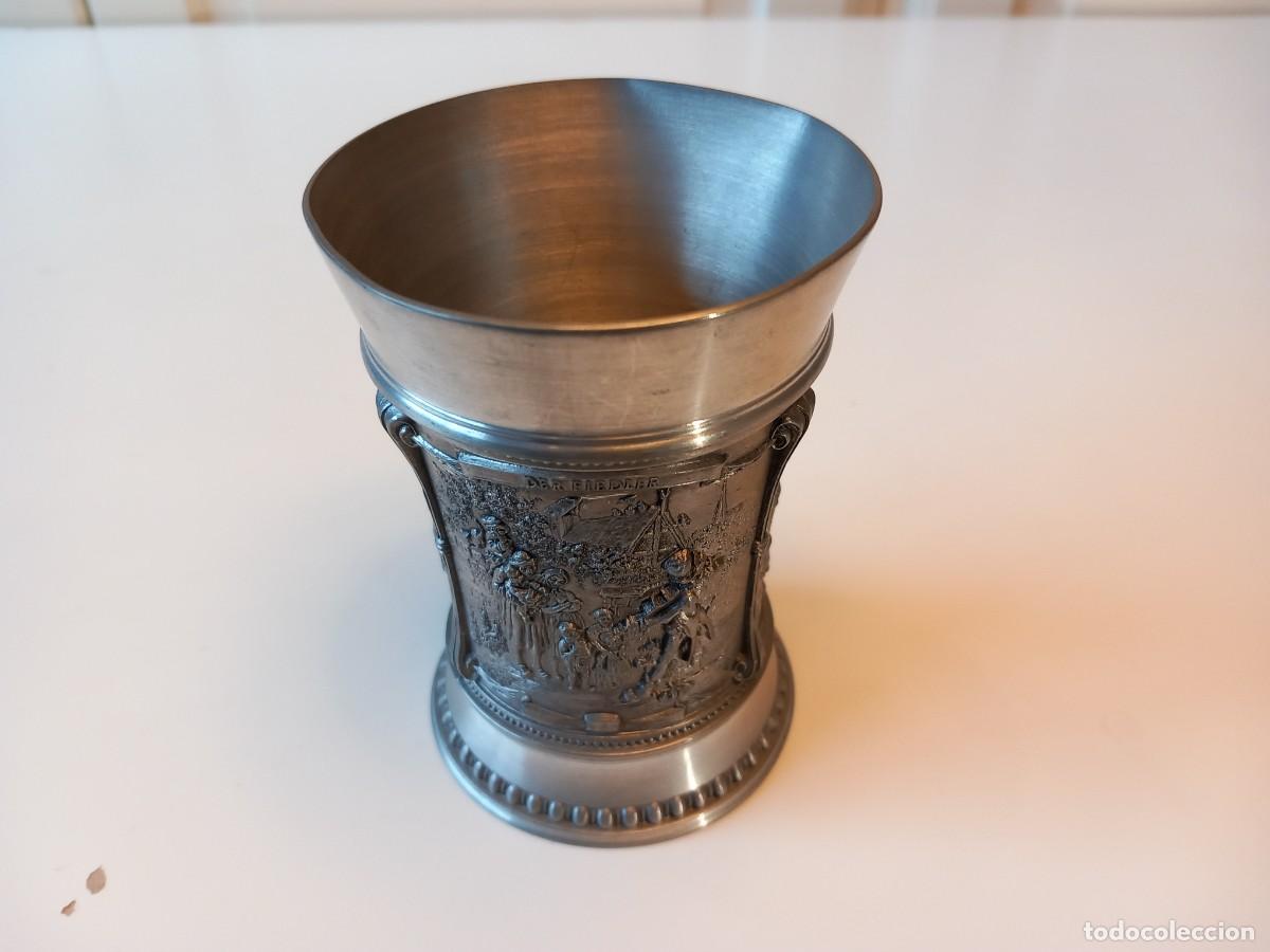 Coleccionismo de cervezas: Vaso de cerveza de zinc. - Foto 1