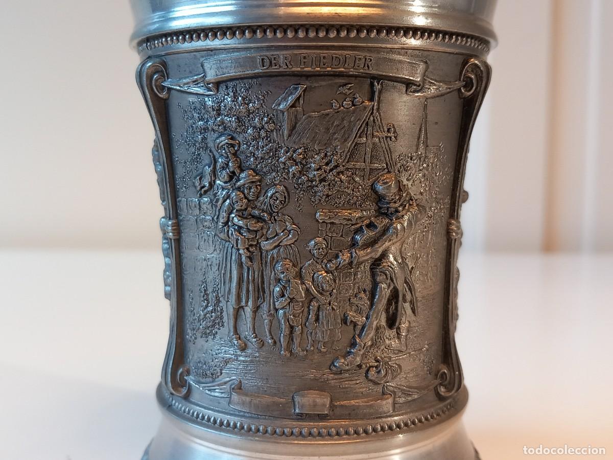 Coleccionismo de cervezas: Vaso de cerveza de zinc. - Foto 2