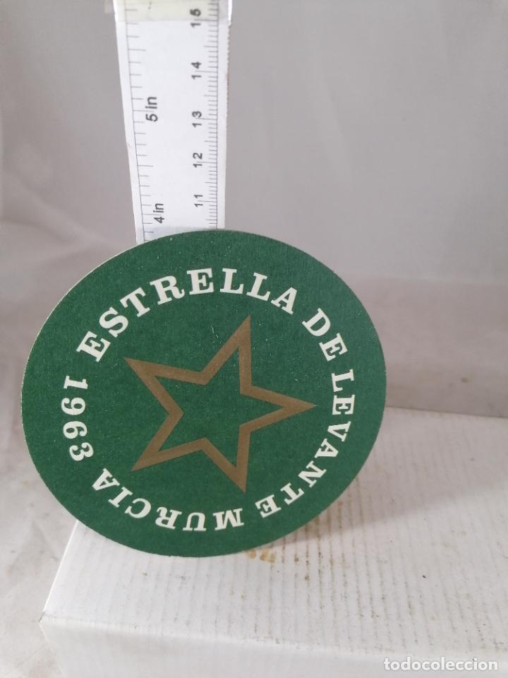 Collectable Beer: POSAVASOS ESTRELLA LEVANTE 1963 MURCIA