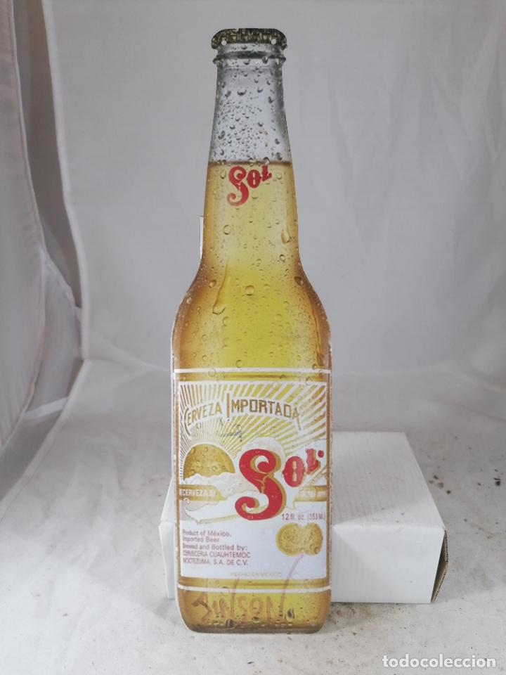 Coleccionismo de cervezas: BOTELLIN METALICA CHAPA CERVEZA SOL CARTEL