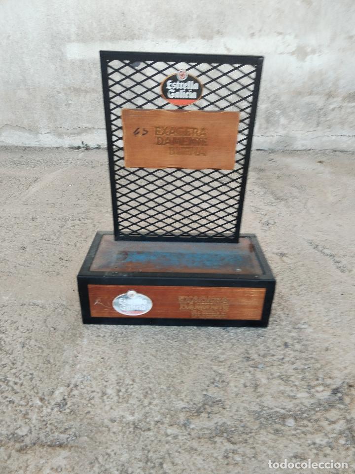 Coleccionismo de cervezas: expositor de cerveza estrella galicia exageradamente buena