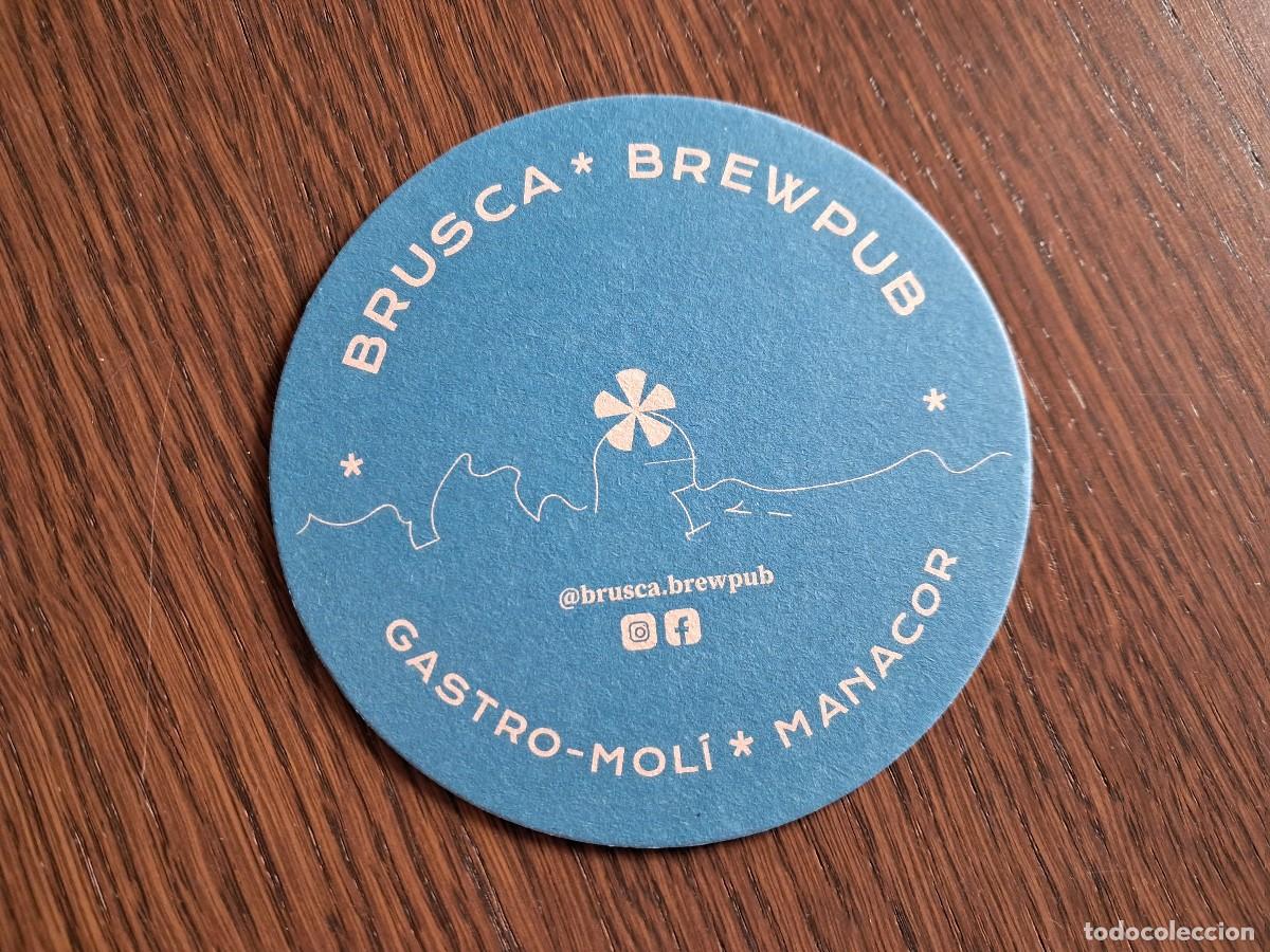 Coleccionismo de cervezas: posavasos de publicidad, cerveza artesana Brusca, bar brewpub, gastro mol&iacute;. Manacor, Mallorca.