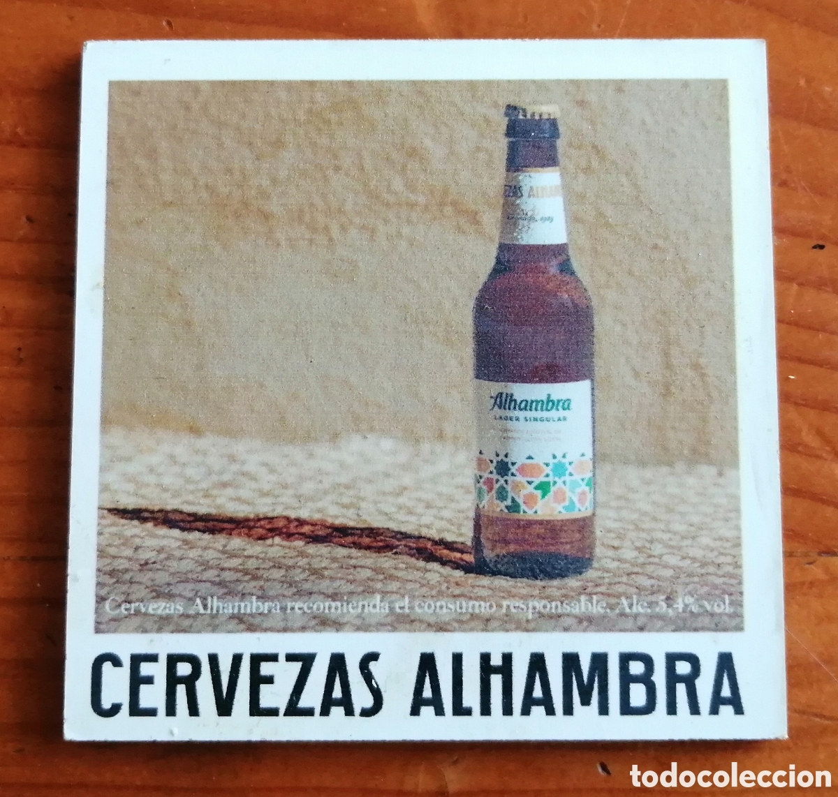 Coleccionismo de cervezas: POSAVASO CERVEZA ALHAMBRA MEDERA