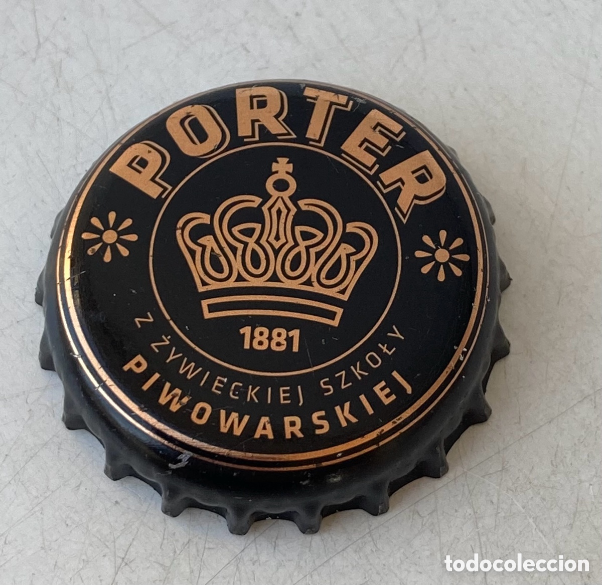 Coleccionismo de cervezas: BOTTLE CAP CHAPA TAP&Oacute;N CORONA BEER KRONKORKEN CERVEZA ZYWIEC(2).POLONIA.--LOTE N. 2458--CARMANJO