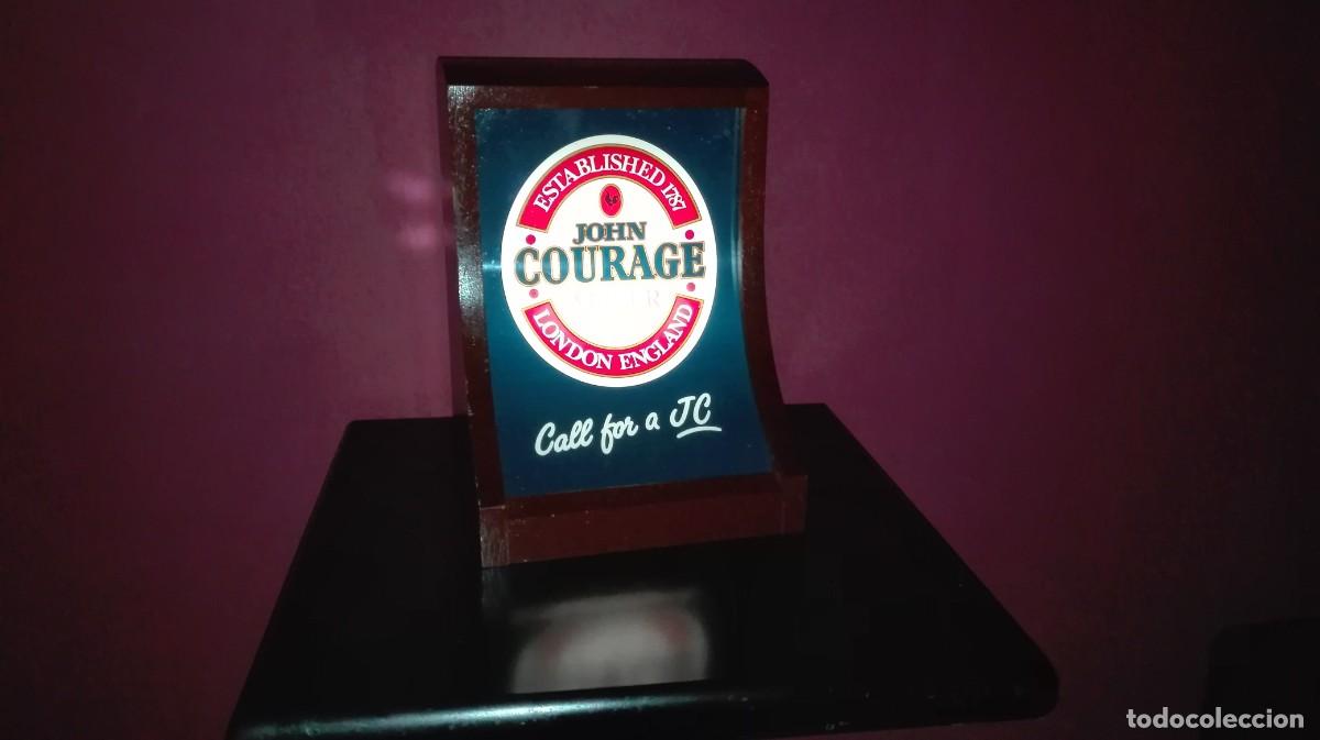 Coleccionismo de cervezas: LUMINOSO CERVEZA JOHN COURAGE - Foto 1