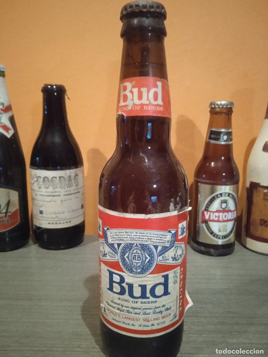 Coleccionismo de cervezas: Antiguo botell&iacute;n de cerveza Buda (llena)