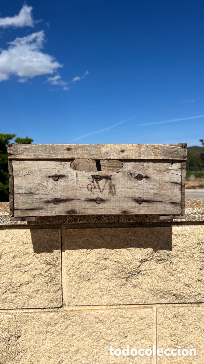 Coleccionismo de cervezas: ANTIGUA CAJA DE CERVEZA MORITZ - Foto 2