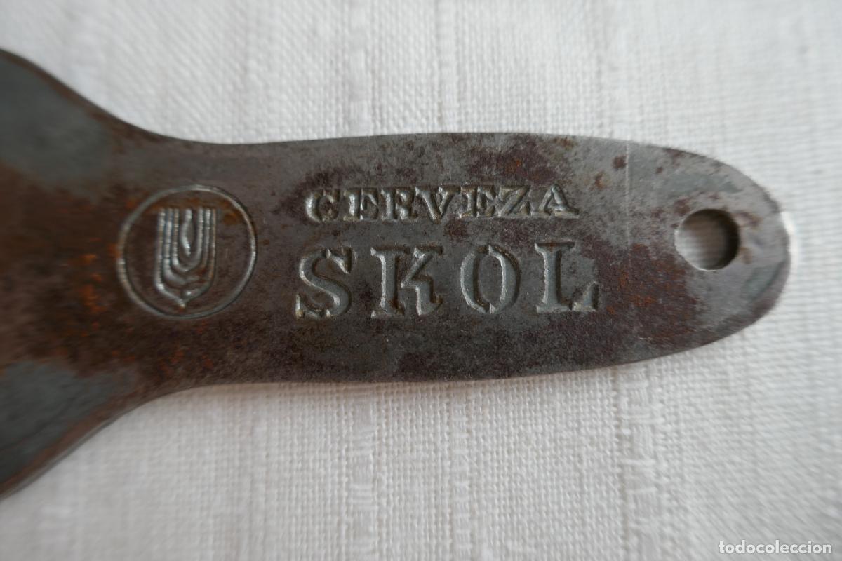 Coleccionismo de cervezas: Abrechapas de Cerveza Skol. - Foto 2