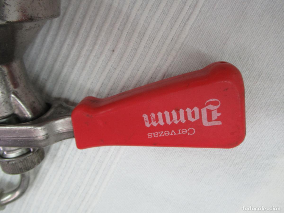 Coleccionismo de cervezas: Cabezal barril de cervezas Damm - Foto 2
