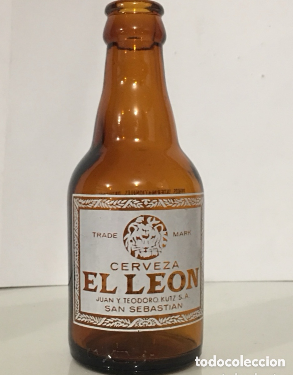 Coleccionismo de cervezas: ANTIGUA BOTELLA DE CERVEZA EL LEON - Foto 1