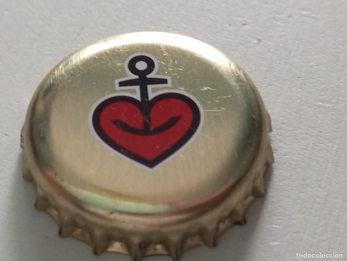 Coleccionismo de cervezas: Chapa tap&oacute;n corona de la cerveza alemana ASTRA PILS