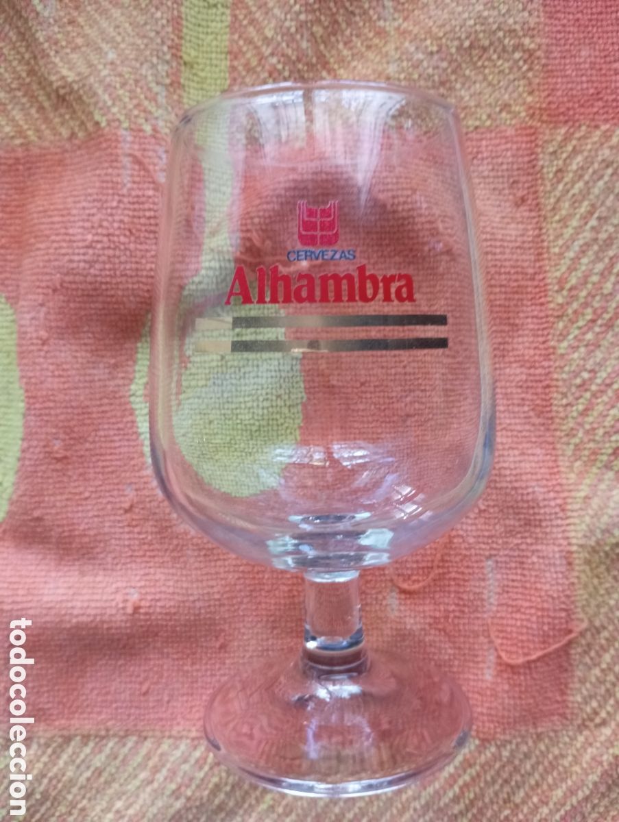 Coleccionismo de cervezas: Copa bal&oacute;n cervezas Alhambra a&ntilde;os 80