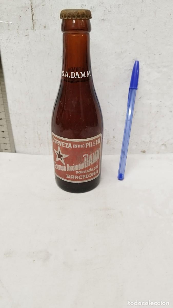 Colecionismo de cervejas: Antigua botella llena sin abrir,de cerveza estilo pilsen.S.A. Damm,Barcelona Rosellon 515.