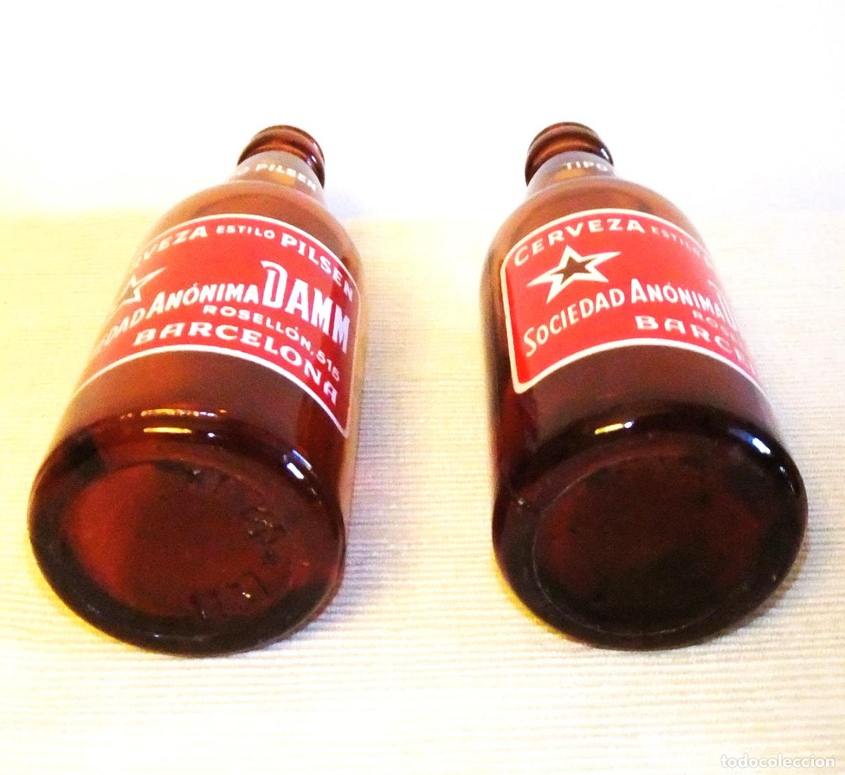 Coleccionismo de cervezas: DOS ANTIGUAS BOTELLAS DE ESTRELLA DAMM SERIGRAFIADAS - Foto 4