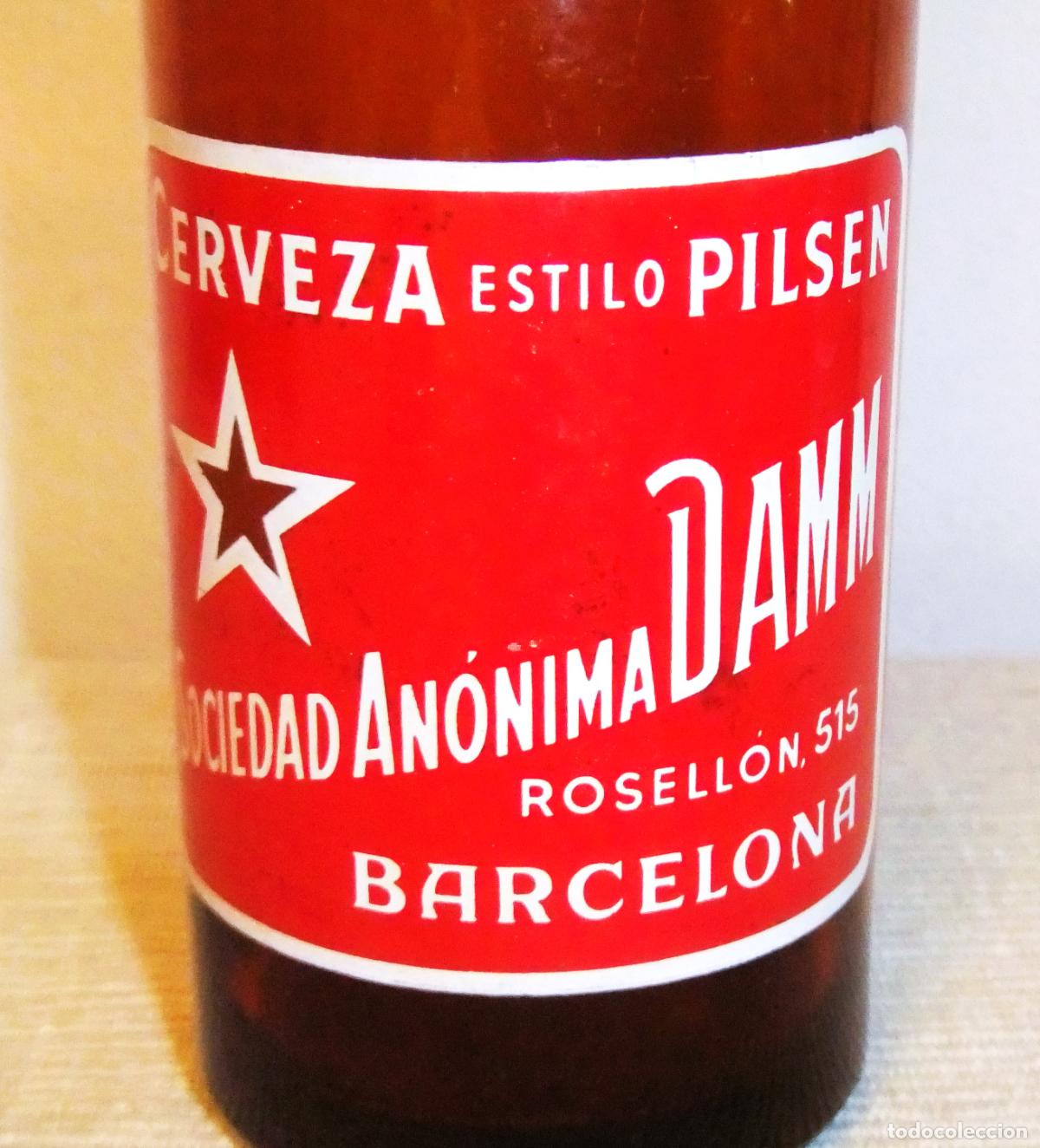 Coleccionismo de cervezas: DOS ANTIGUAS BOTELLAS DE ESTRELLA DAMM SERIGRAFIADAS - Foto 5