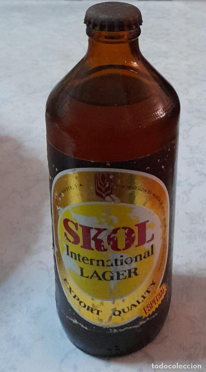 Coleccionismo de cervezas: BOTELL&Iacute;N ESPECIAL DE CERVEZA SKOL INTERNATIONAL LAGER