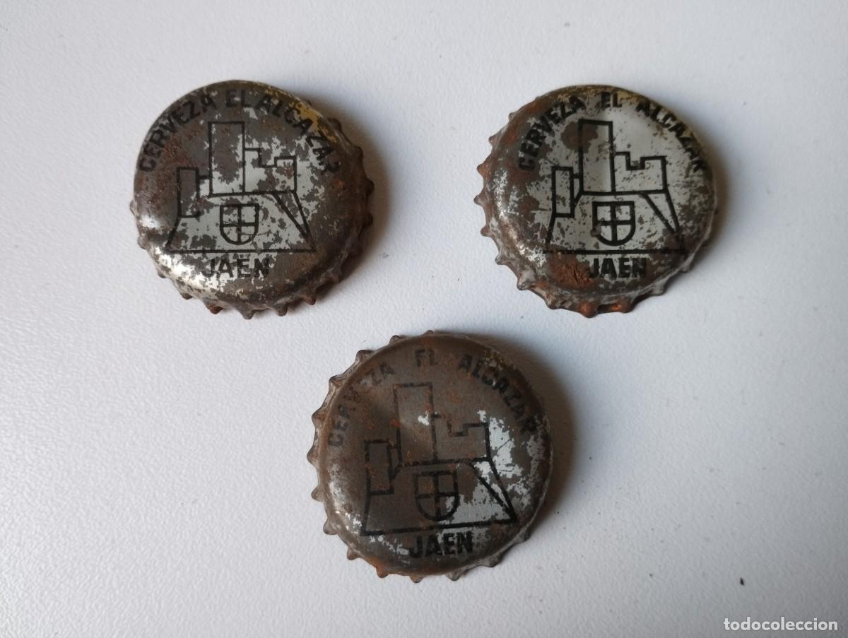 Coleccionismo de cervezas: CERVEZA EL ALCAZAR JAEN 3 CHAPAS DE DISTINTOS FABRICANTES.