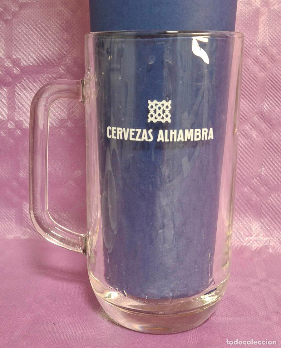 Coleccionismo de cervezas: Jarra Cervezas Alhambra. 16 cm de alto
